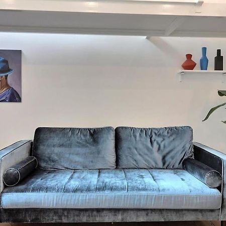 Unique Loft Apartment Located 15 Minutes From The Champs Elysees Saint-Ouen  Kültér fotó